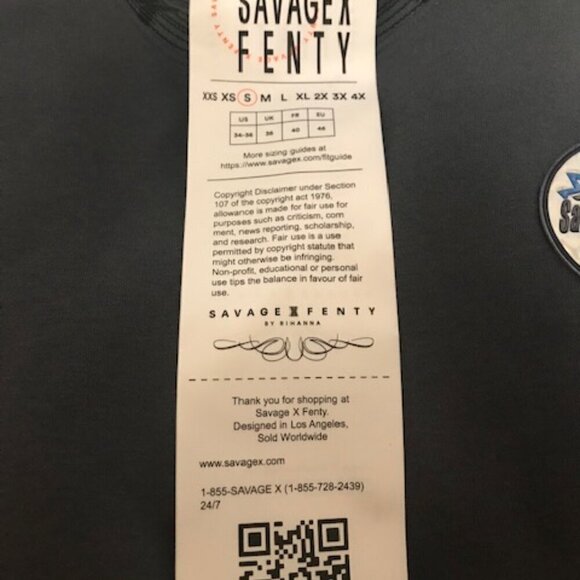 NWT Savage x Fenty Essential Holographic 3D Logo-Trim Oversized Sweatshirt Grey - Picture 9 of 12